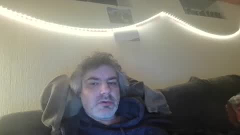 Snapshot of teeforyou chatting on February 18, 2026, 8:05 pm Peter online show from February 18, 2026, 8:05 pm