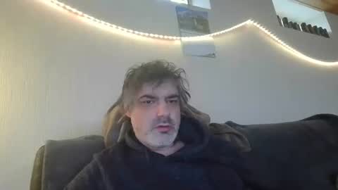 Snapshot of teeforyou chatting on February 19, 2026, 11:06 am Peter online show from February 19, 2026, 11:06 am
