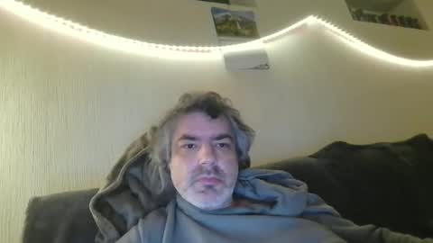 Snapshot of teeforyou chatting on March 10, 2026, 3:11 am Peter online show from March 10, 2026, 3:11 am
