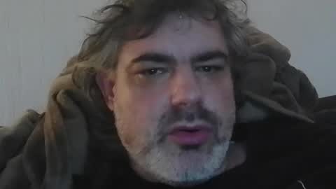 Snapshot of teeforyou chatting on April 16, 2026, 8:26 am Peter online show from April 16, 2026, 8:26 am