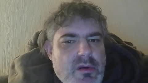 Snapshot of teeforyou chatting on April 16, 2026, 8:31 pm Peter online show from April 16, 2026, 8:31 pm
