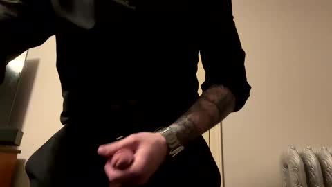 Twizzler online show from February 16, 2025, 6:21 am