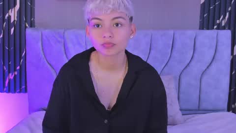 Snapshot of tefi_meow_ chatting on June 28, 2026, 12:11 pm Estefani online show from June 28, 2026, 12:11 pm