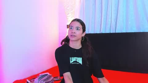 Snapshot of tefi_smit chatting on April 18, 2026, 6:12 pm tefi smit online show from April 18, 2026, 6:12 pm