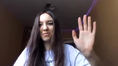 Snapshot of teganmeiser chatting on October 29, 2025, 9:33 am Kimi online show from October 29, 2025, 9:33 am