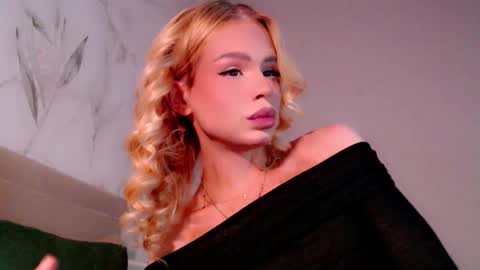 Snapshot of temberli chatting on November 13, 2025, 3:16 am temberli online show from November 13, 2025, 3:16 am