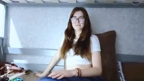 Alice online show from November 4, 2025, 5:06 am