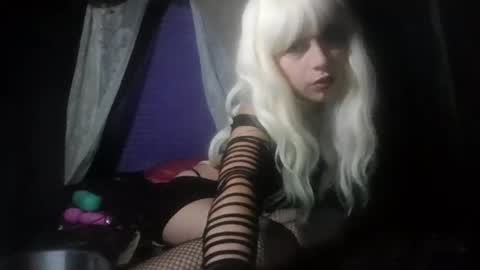 temptedbrat online show from May 16, 2026, 6:43 am