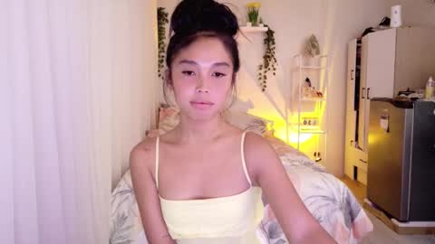 temptessa20 online show from November 4, 2025, 11:48 pm