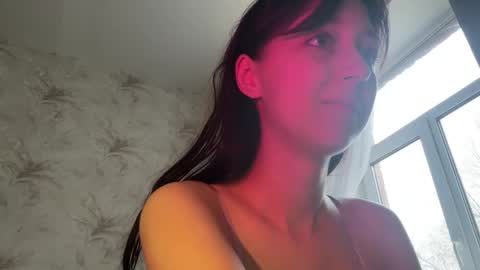 temptingvision online show from November 10, 2025, 7:07 am