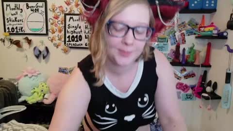 Pixie and Tentacle Overlord online show from May 18, 2026, 10:15 pm