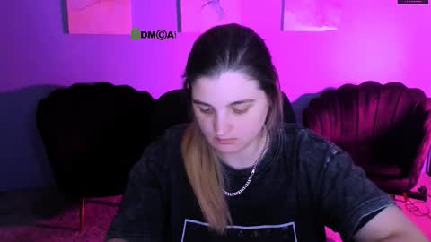 ur Louise online show from February 22, 2026, 9:57 pm