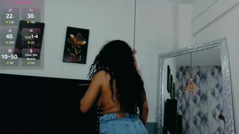 Tatiana online show from November 21, 2025, 12:26 pm