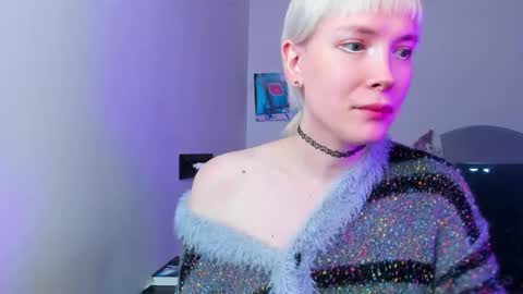 Snapshot of tenebrise chatting on May 20, 2026, 2:40 am Kira online show from May 20, 2026, 2:40 am