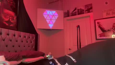 Snapshot of tenger89 chatting on February 13, 2025, 10:34 am CTimoPa online show from February 13, 2025, 10:34 am