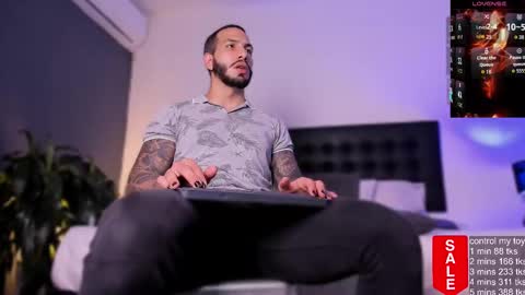 Teo Ferrer online show from October 8, 2025, 9:01 pm