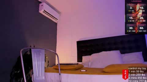 Teo Ferrer online show from November 8, 2025, 8:18 pm