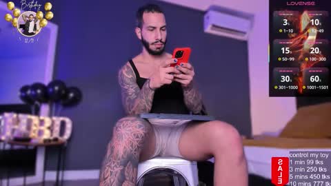 Teo Ferrer online show from November 11, 2025, 8:31 pm