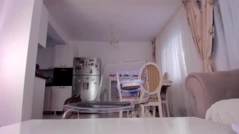 tequillasunrise1 online show from September 17, 2025, 1:24 pm