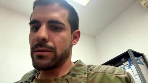 Luis online show from April 9, 2026, 3:39 pm