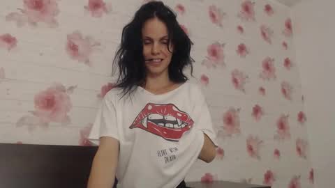 teresalovex online show from October 25, 2025, 7:08 pm