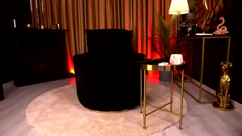 first  AI on cb - Vanya online show from November 18, 2025, 5:34 am