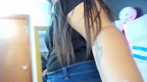 Snapshot of tessa_sinclaire chatting on June 26, 2026, 8:35 pm TERESA online show from June 26, 2026, 8:35 pm