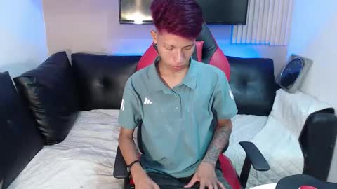 tessachains online show from November 12, 2025, 6:52 pm