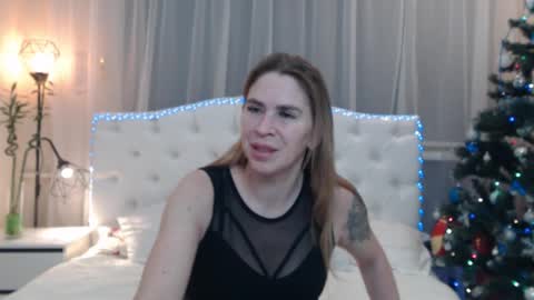 Snapshot of tessadaybreak chatting on January 13, 2026, 7:41 pm tessadaybreak online show from January 13, 2026, 7:41 pm