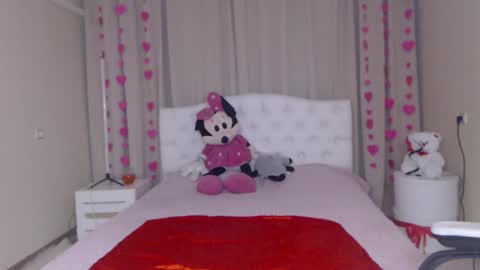 Snapshot of tessadaybreak chatting on February 6, 2026, 7:56 am tessadaybreak online show from February 6, 2026, 7:56 am