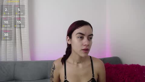Tessa foxie      online show from May 21, 2026, 11:28 am