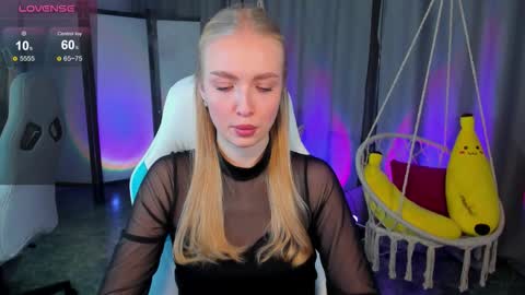 TessaHamilton online show from February 9, 2026, 11:36 am