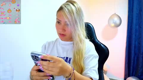 Tessy online show from October 10, 2025, 1:32 pm