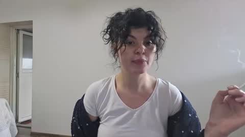 naughty tess online show from December 23, 2024, 8:33 am