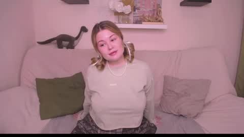 TESSA online show from December 30, 2024, 3:25 am