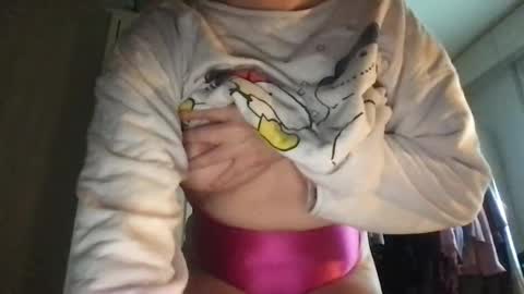 Tessy Ultra online show from October 25, 2025, 11:40 am