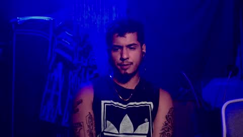 Snapshot of testotease chatting on December 17, 2024, 2:55 am Milo online show from December 17, 2024, 2:55 am