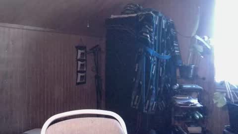 Snapshot of testotease chatting on January 8, 2025, 7:56 pm Milo online show from January 8, 2025, 7:56 pm