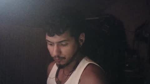 Snapshot of testotease chatting on January 10, 2025, 2:57 am Milo online show from January 10, 2025, 2:57 am