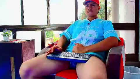 Snapshot of tette_valentine chatting on July 9, 2026, 4:22 pm tette_valentine online show from July 9, 2026, 4:22 pm