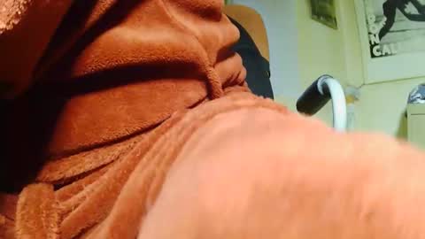 tetuo2 online show from December 17, 2025, 8:48 pm