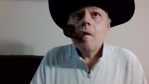 Snapshot of texancigar chatting on November 3, 2025, 4:58 am texancigar online show from November 3, 2025, 4:58 am