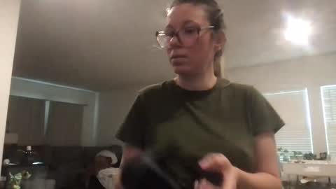 Daphne Summers online show from April 15, 2026, 6:15 pm