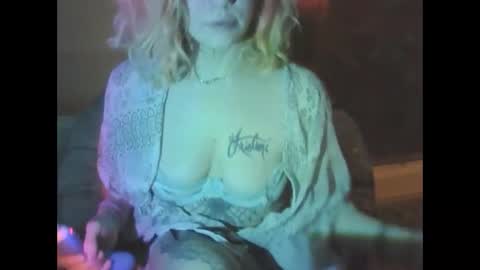 Snapshot of texaspregogrllll chatting on May 4, 2026, 3:13 am TEXASGIRLLLL online show from May 4, 2026, 3:13 am