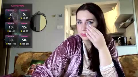 Teylor online show from October 22, 2025, 12:05 pm