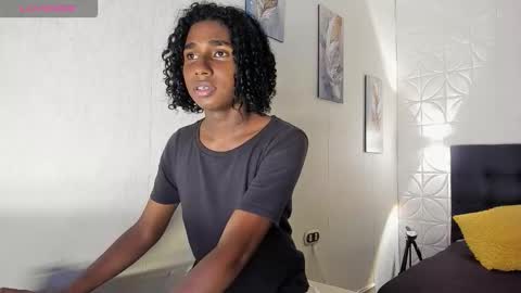 Snapshot of teylor_lovee chatting on December 4, 2025, 9:12 pm teylor_lovee online show from December 4, 2025, 9:12 pm