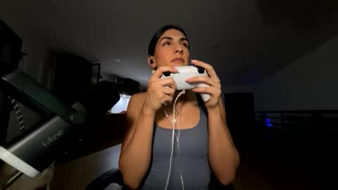 babygirlmami online show from February 24, 2026, 4:43 am