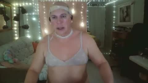 Snapshot of tglacey chatting on February 28, 2026, 5:14 pm lacey online show from February 28, 2026, 5:14 pm