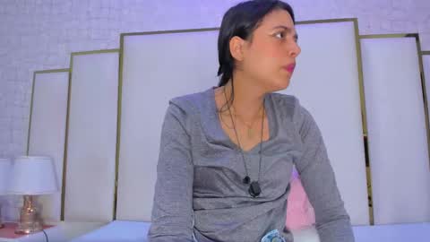 thalia888_ online show from March 1, 2026, 7:05 pm