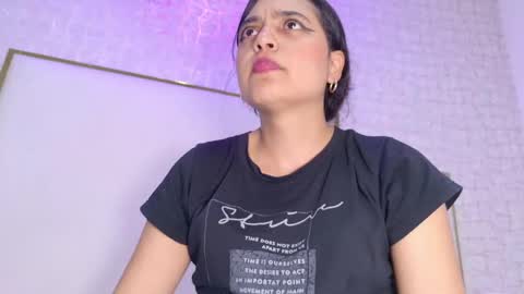 Snapshot of thalia888_ chatting on May 17, 2026, 7:10 pm thalia888_ online show from May 17, 2026, 7:10 pm